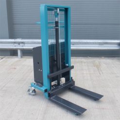 electric-pallet-stacker-vve-250-down