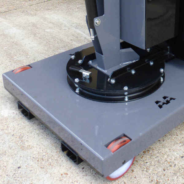 Electric Counterbalanced Swivel Crane 500kg orbit0.5 LiftMate