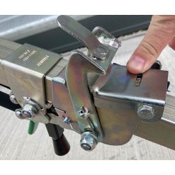 drum-buddy-pallet-loading-truck-single-clasp