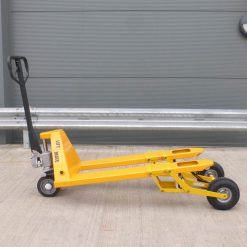 terrain-load-wheels-attachment-for-hand-pallet-trucks-demo