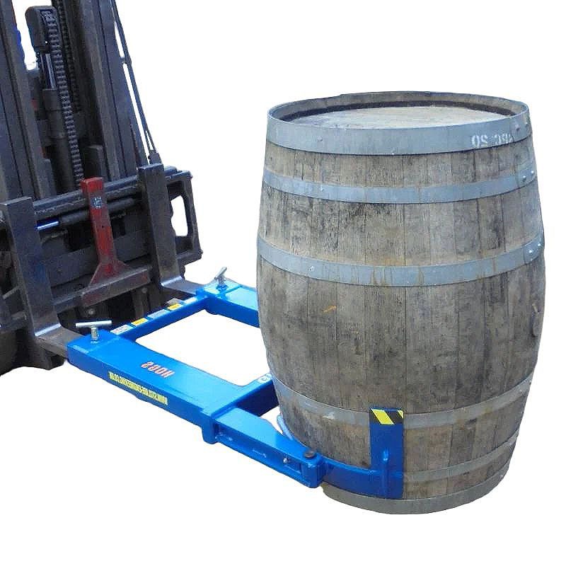 whiskey-barrel-gripper
